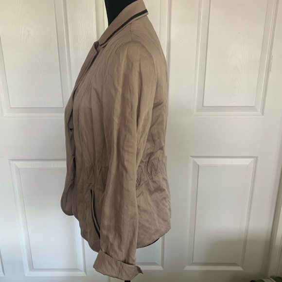 Vintage Blazer Women's Size 12 Tan Gerry Weber - Picture 4 of 10